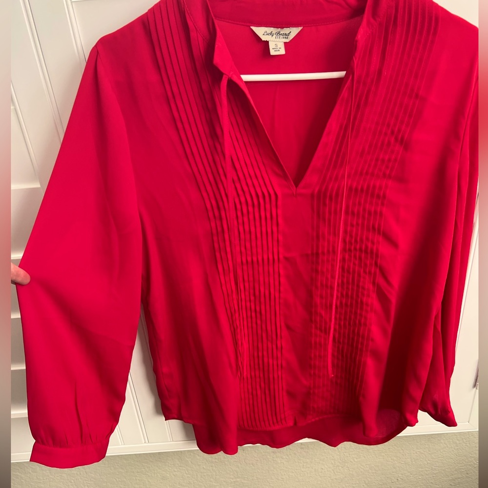 Lucky brand size small red blouse